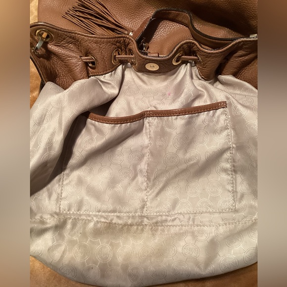 Michael Kors Pebbled Leather Drawstring Tassel Camden Hobo Shoulder Handbag - Picture 16 of 16